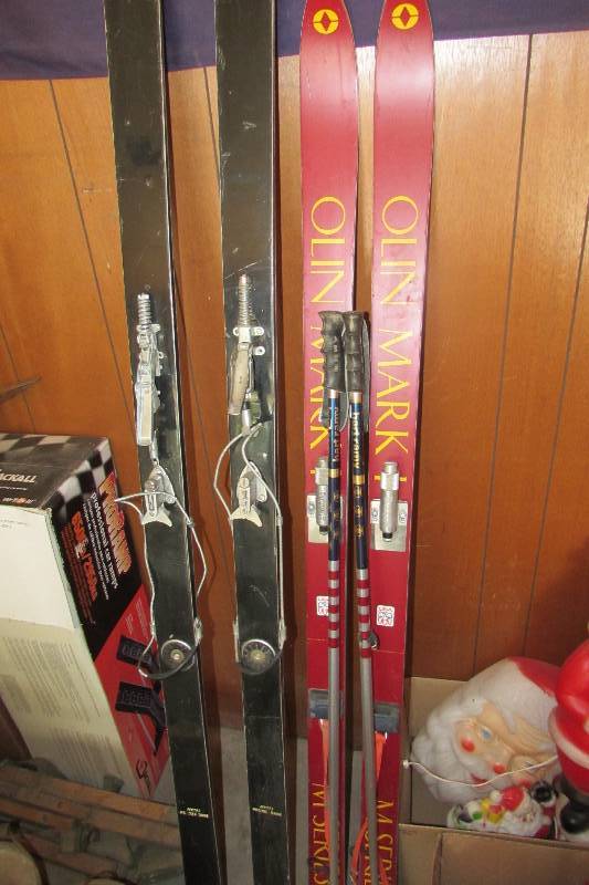 lot 37 image: 2 PAIRS OF SKIIS