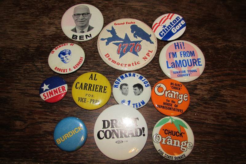 lot 217 image: VINTAGE PINS  BUTTONS, POLITICAL