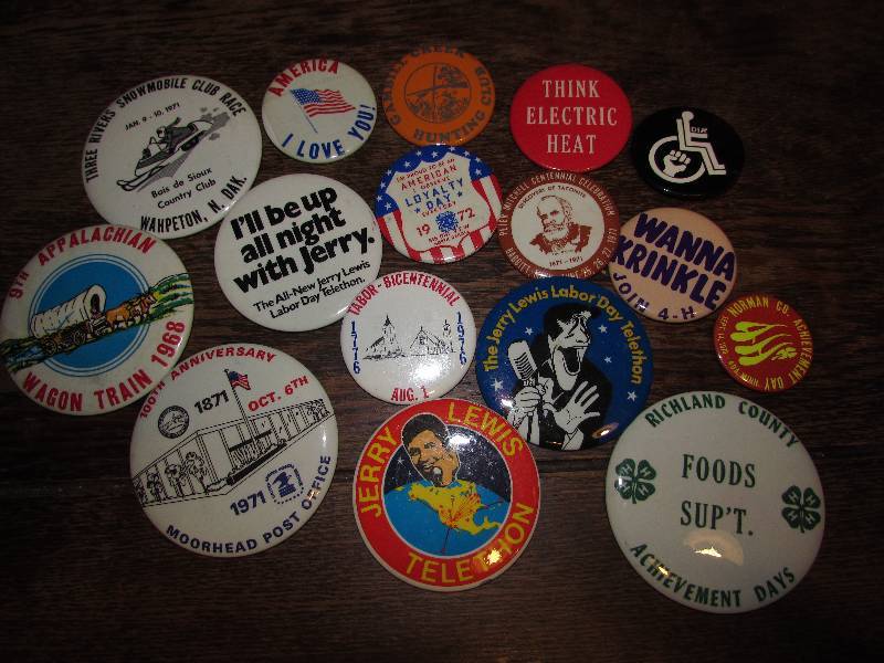 lot 235 image: VINTAGE PINS  BUTTONS, EVENTS AND JERRY LEWIS