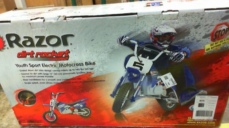 lot 3082 image: Razor Dirt Rocket Electric Motocross Bike