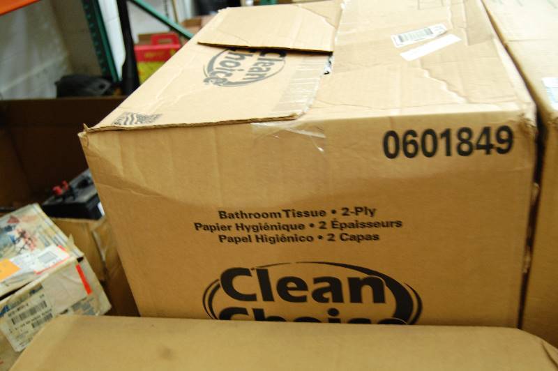 lot 7 image: 3 Cases Toilet Tissue-2 Ply