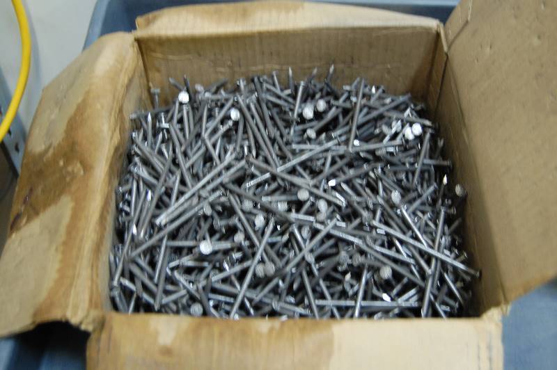 lot 12 image: 50lb Box 16D Nails