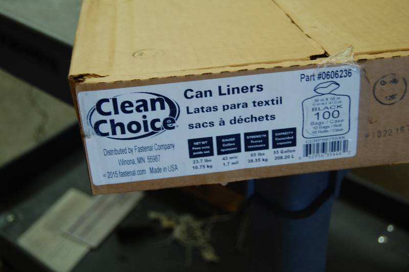 lot 29 image: Case of 55Gal Garbage Bags-1.7 mil