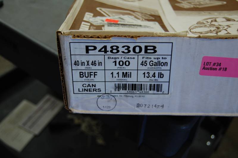 lot 34 image: Case of 45Gal Garbage Bags-1.1 mil