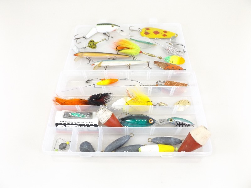 Lot of Large Game Fishing Lures, Bobbers, Sinkers, etc.