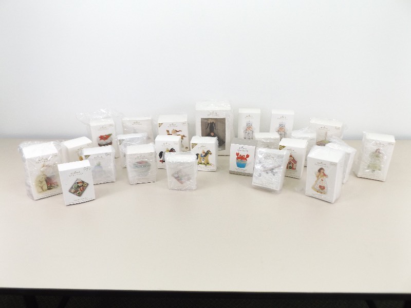 Lot of 2009-2012 Higher End Hallmark Keepsake Ornaments