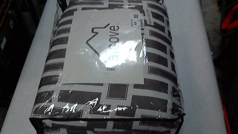 lot 2346 image: Alcove Sophie Comforter Set Twin - Yellow  Gray