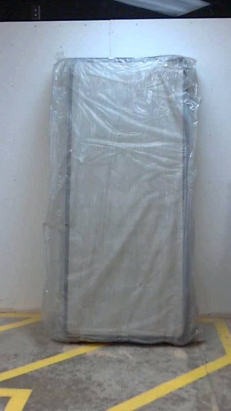 lot 2725 image: Pair (2) of Serta Perfect Sleeper Boxsprings for California King