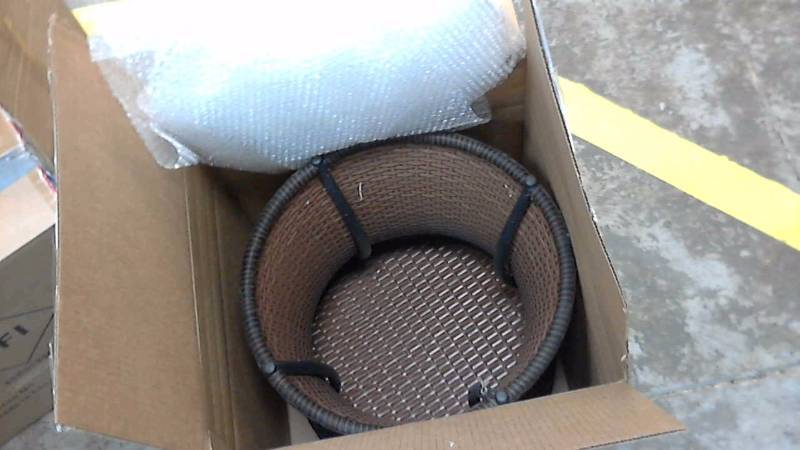 lot 2772 image: Almada Outdoor Round Side Table - Espresso