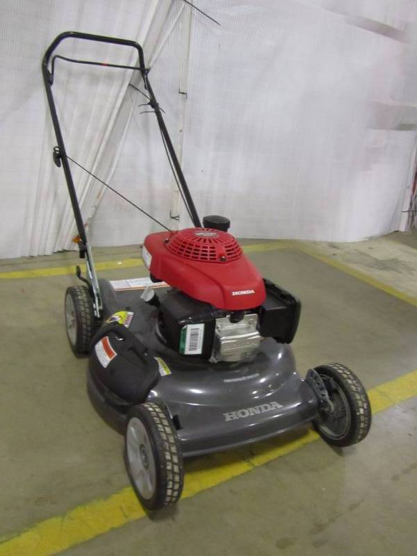 lot 7 image: Honda 21 in. Push Mover Walk-Behind Gas Mower