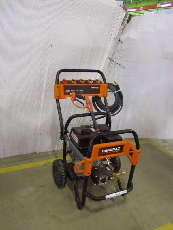 lot 18 image: Generac 4,200 PSI 4.0 GPM OHV Engine Triplex Pump Gas Powered Pressure Washer