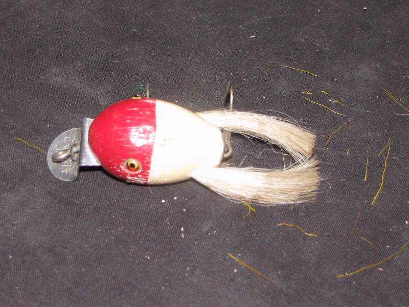 lot 19 image: Creek Chub Ding Bat Lure