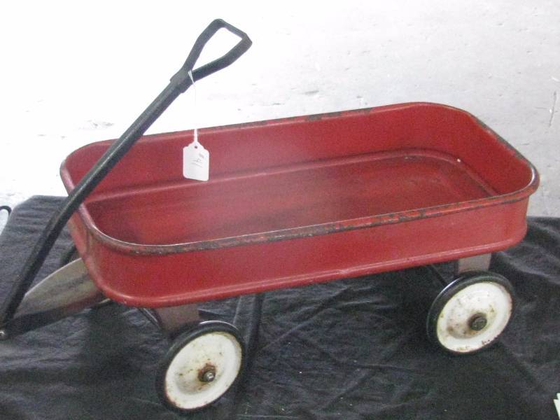 lot 41 image: Little Red Metal Wagon
