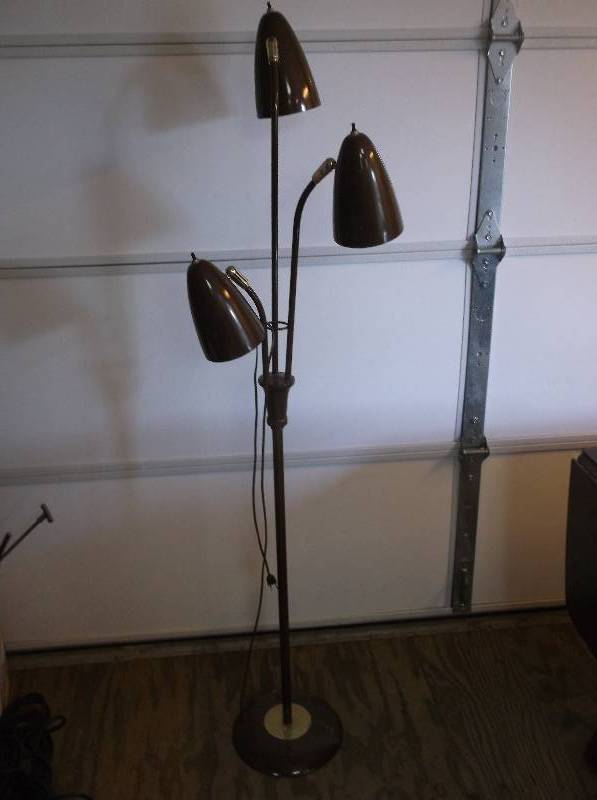 lot 35 image: Vintage