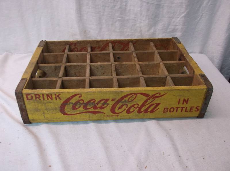 lot 41 image: AntiqueVintage