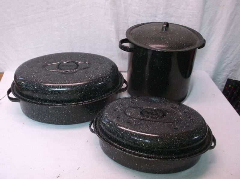 lot 58 image: Roaster Pan
