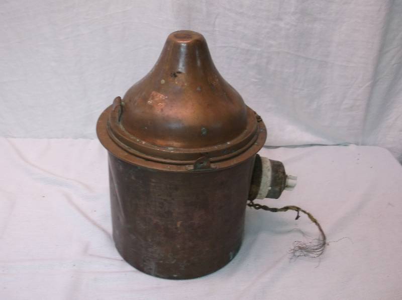 lot 60 image: AntiqueVintage