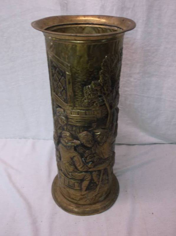 lot 62 image: AntiqueVintage