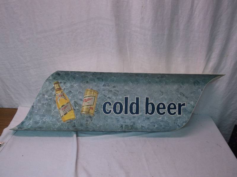 lot 67 image: AntiqueVintage