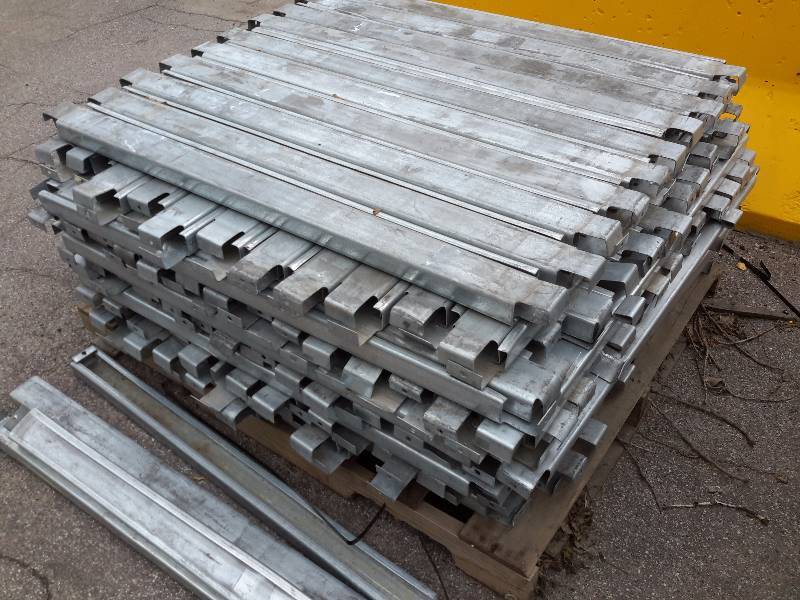 40 Metal Ribs for pallet Racking