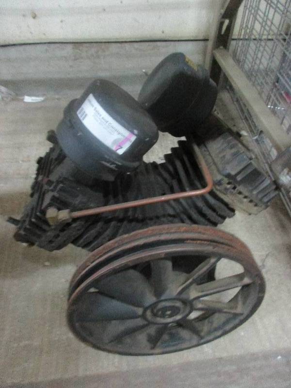 dewalt model - GU air compressor pump