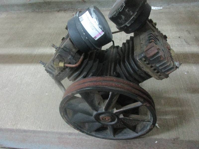 dewalt model - GU air compressor pump