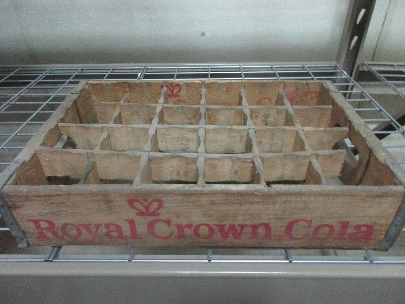 vintage royal crown cola wooden case