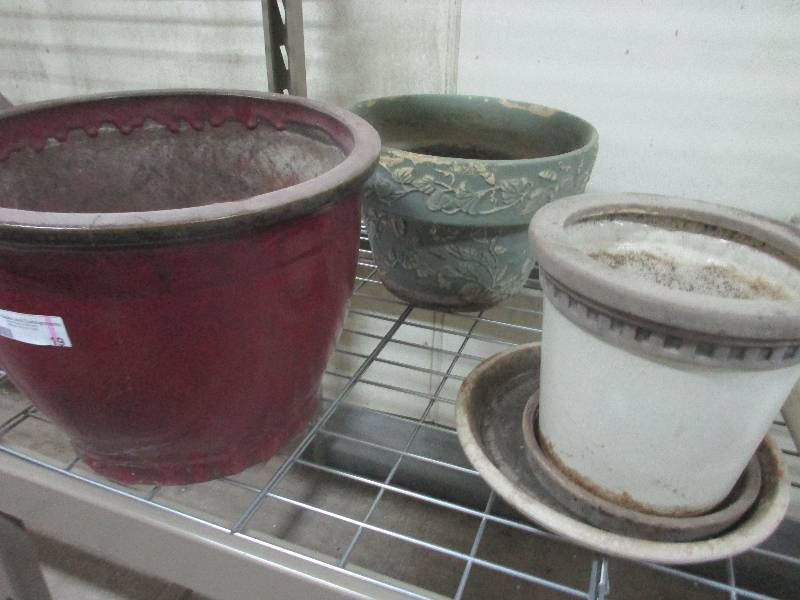 3 flower pots