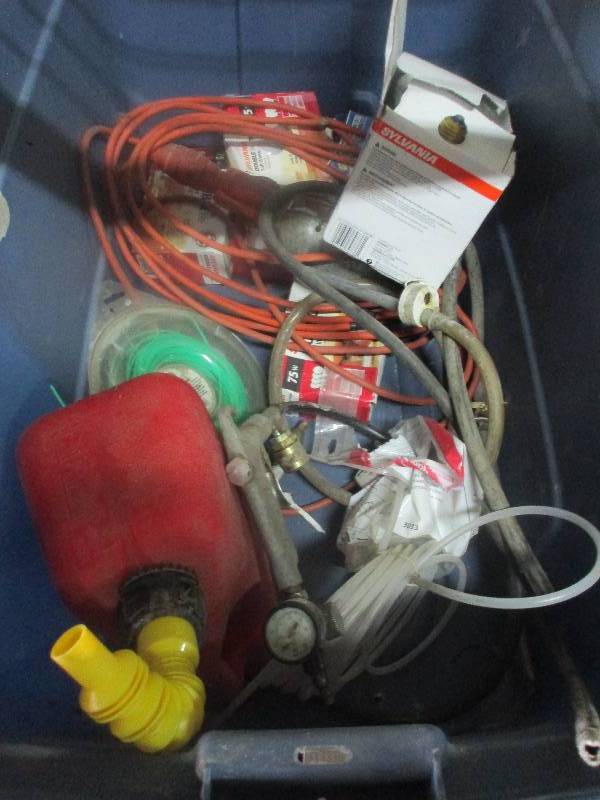 tote w random stuff - see pictures