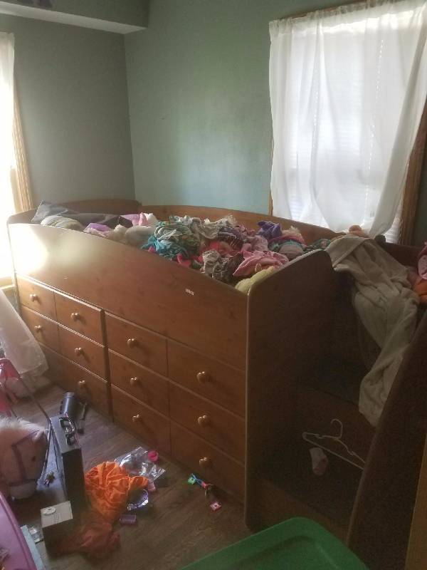 Lot Halted - please contact affiliate with any questions