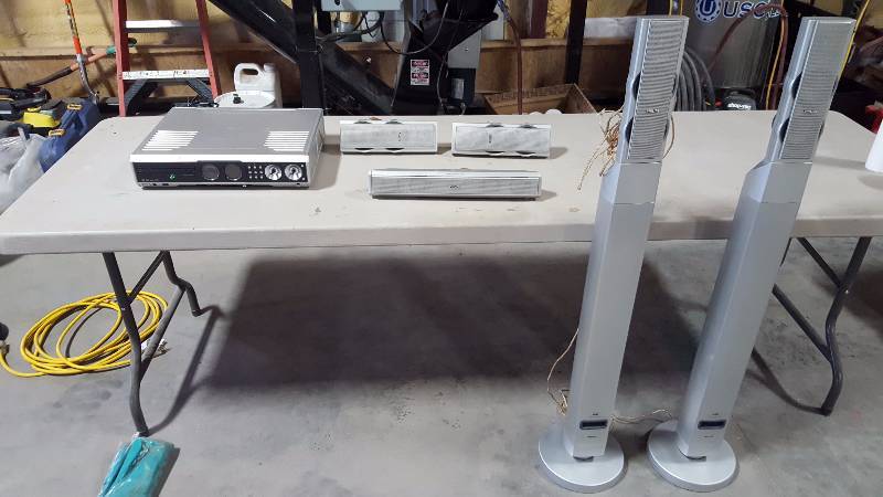 lot 1 image: Phillips Mx5600D 5-Speaker  Dvd Surround Sound