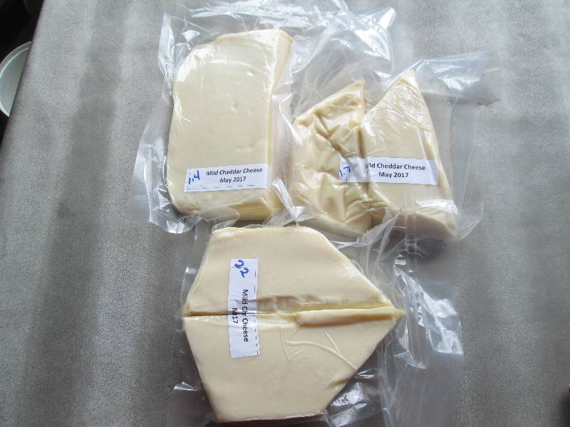 lot 30 image: 5.3 lb.Chunk Mild Cheddar Cheese Pr...