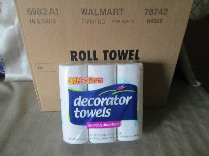 lot 112 image: 1 Case of Decorator Paper Towels 10...