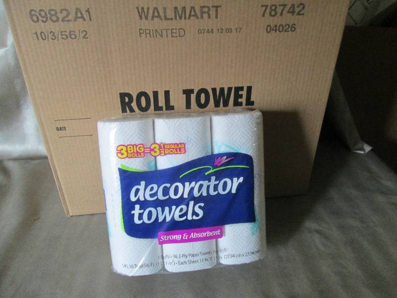 lot 113 image: 1 Case of Decorator Paper Towels 10...