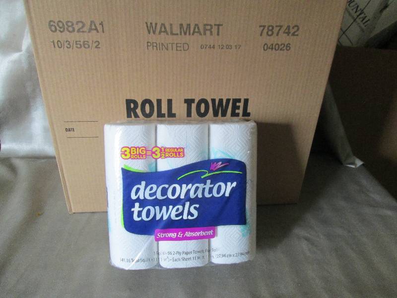lot 119 image: 1 Case of Decorator Paper Towels 10...