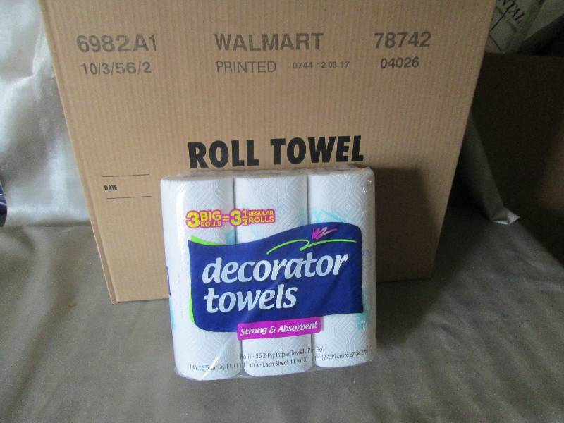 lot 125 image: 1 Case of Decorator Paper Towels 10...
