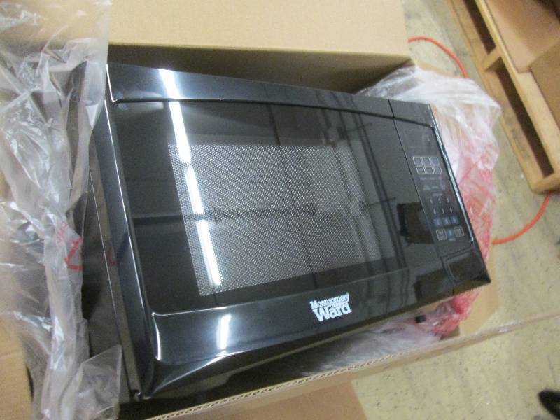 Montgomery Ward� 1.0 Cu. Ft. Micro...