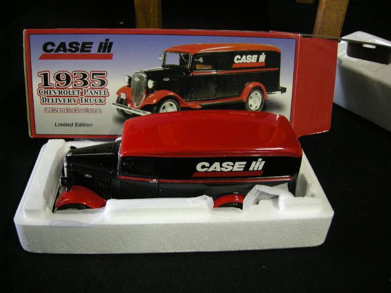 lot 12 image: Cast IH 1935 Chevrolet Panel Delivery Truck