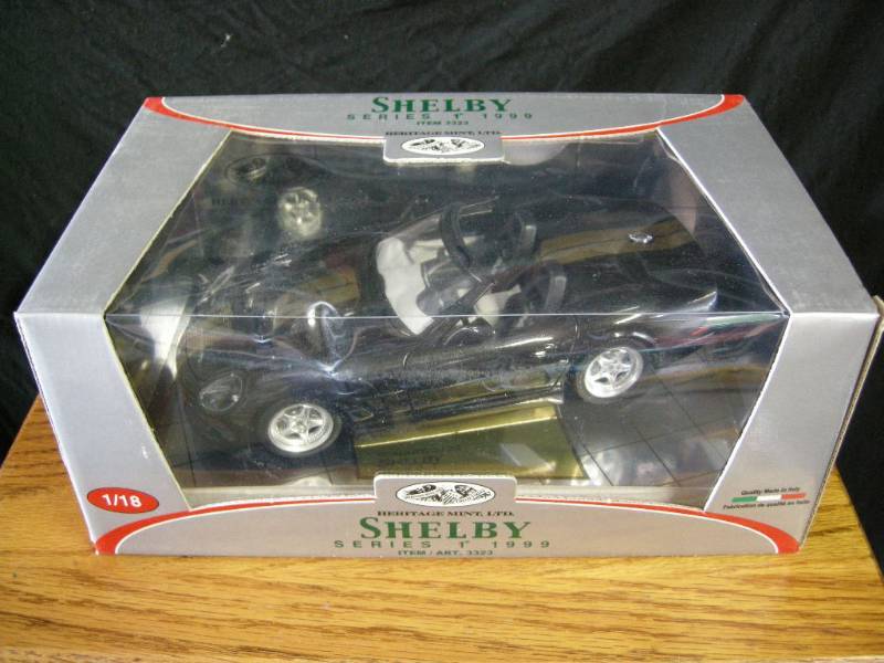lot 27 image: Heritage Mint 118 Shelby