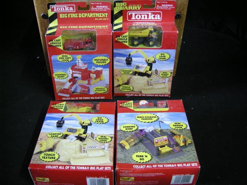 lot 46 image: Tonka Big Sets