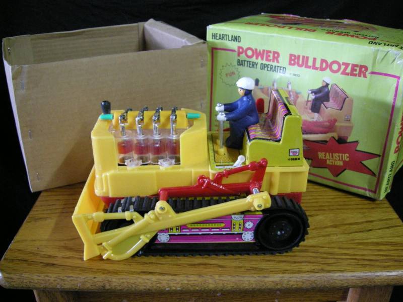 lot 47 image: Vintage Heartland Power Bulldozer