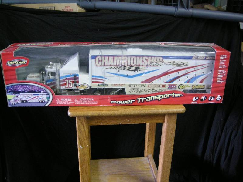 lot 50 image: Fast Lane Power Transporter