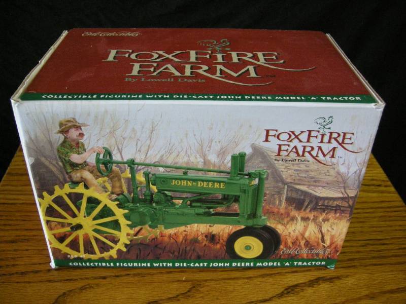 lot 67 image: Ertl Collectables Foxfire Farm Tractor