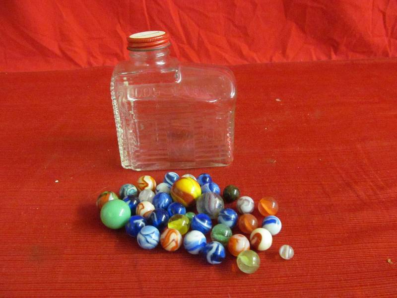 lot 40 image: marbles
