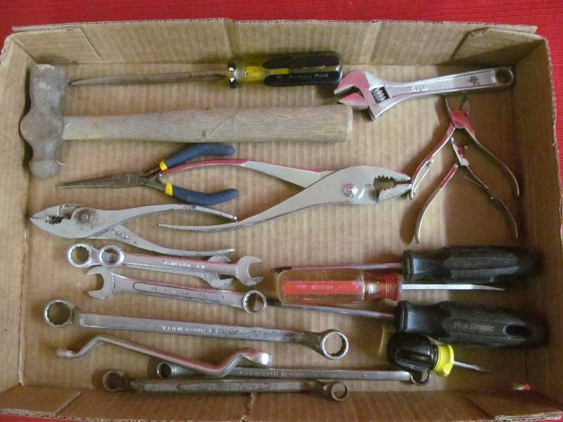 lot 41 image: tools