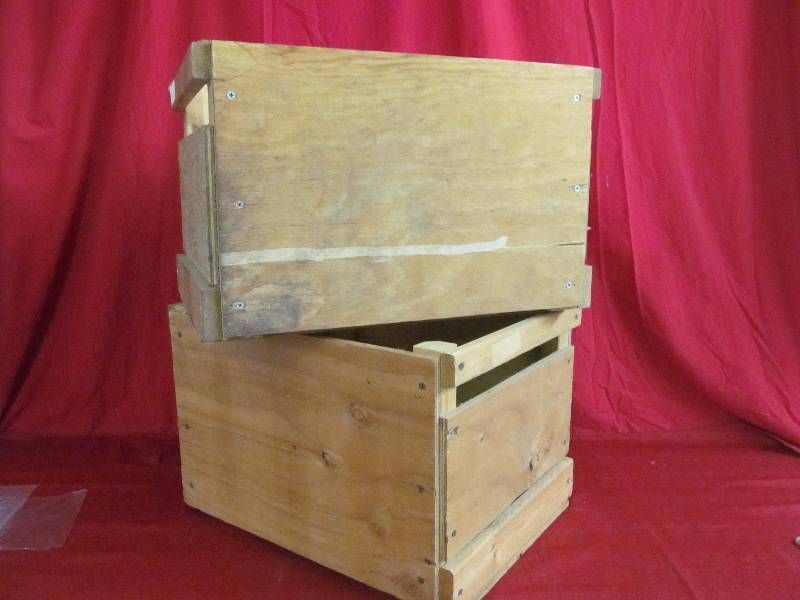 lot 52 image: crate