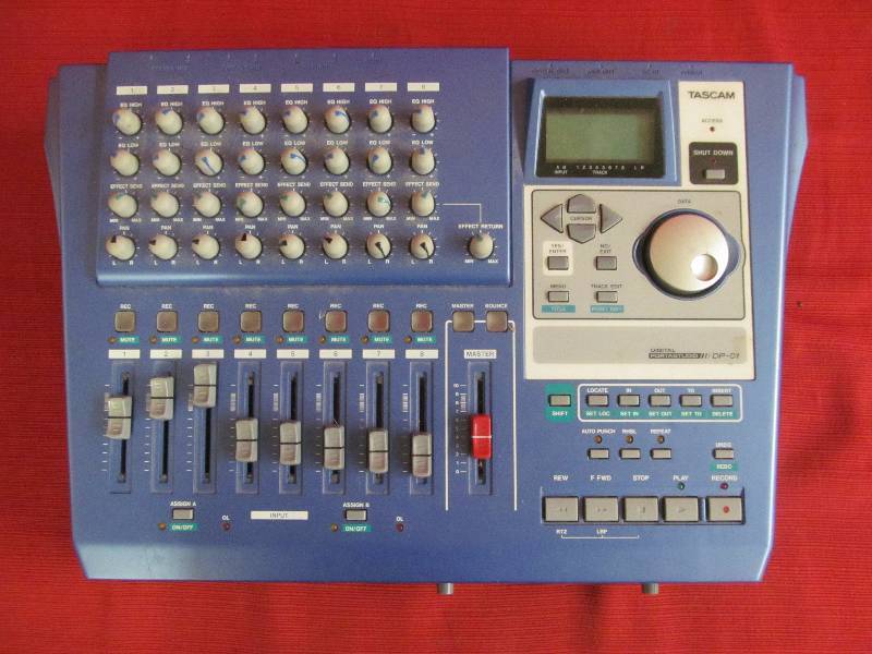 lot 92 image: sound mixer
