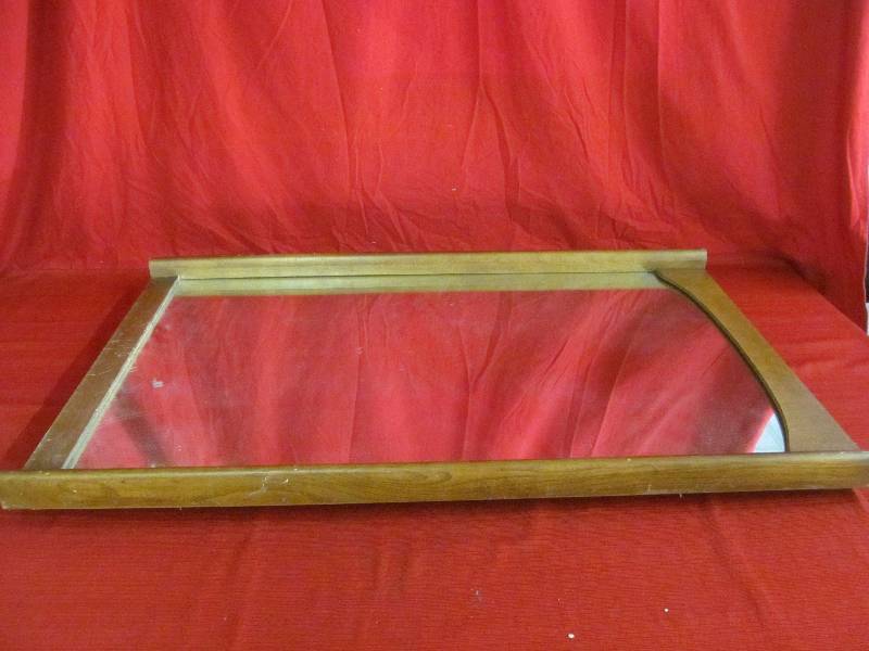 lot 95 image: mirror