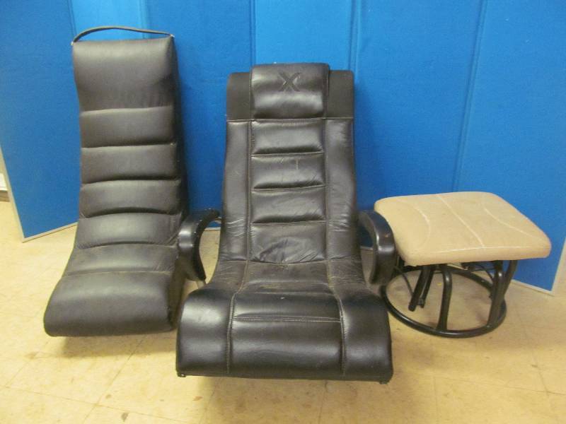 lot 96 image: chairs