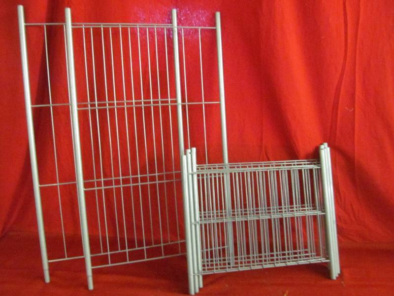 lot 97 image: wire shelf